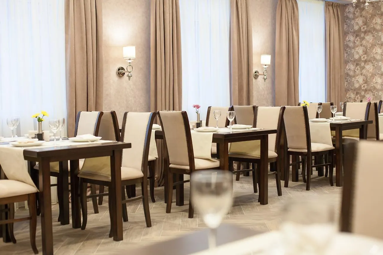 West Park Hotel Kiev  Sofiivska Borshchahivka