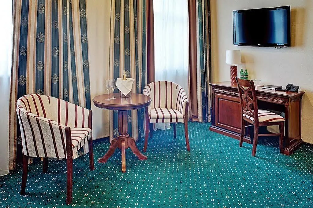 West Park Hotel Kiev 3*, Sofiivska Borshchahivka Ukraine