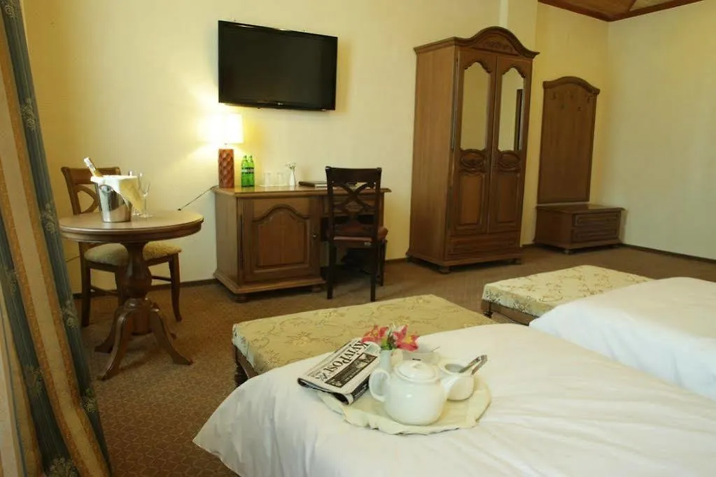 West Park Hotel Kiev