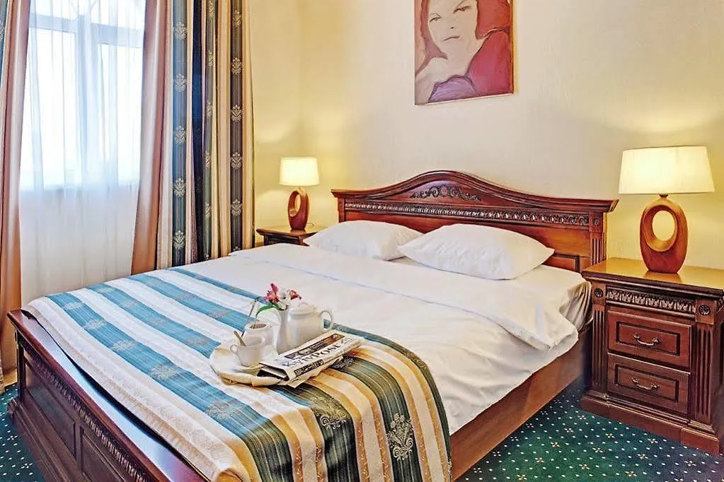 West Park Hotel Kiev